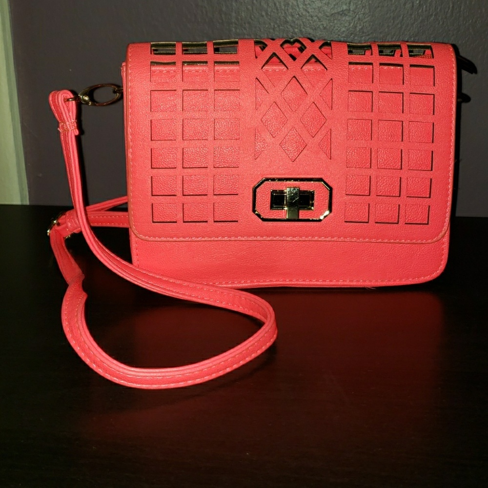 Crossbody purse